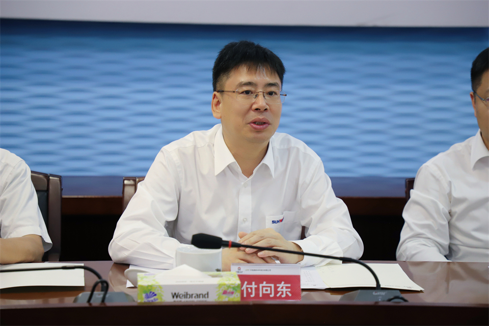 “双向奔赴 相助共赢”九州ku酷游智能与中钨高新签署战略相助协议