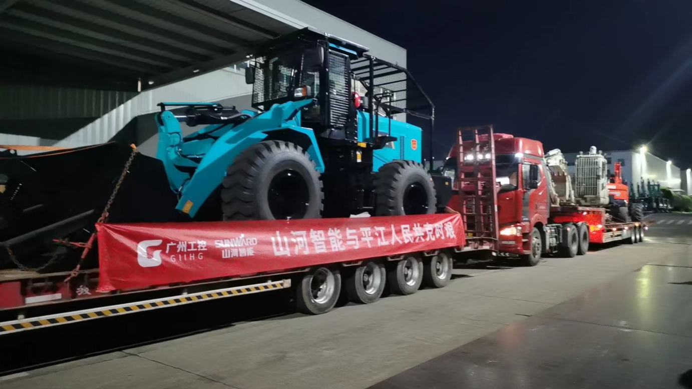 驰援湖南平江抗洪抢险，，，共克时艰显继承