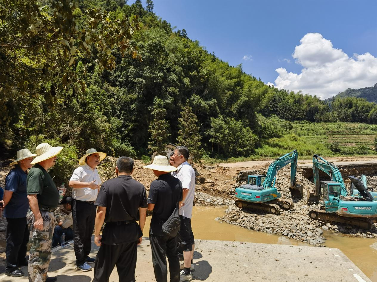 九州ku酷游智能赶赴资兴，，，共筑抗灾抢险防线