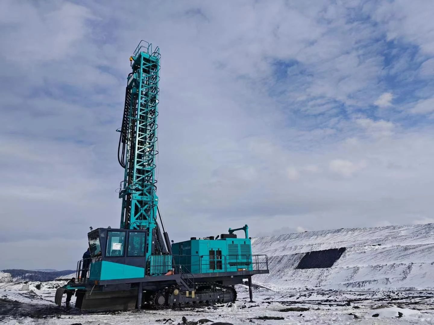 月钻进42888米，九州ku酷游智能牙轮钻机施工效率再立异高