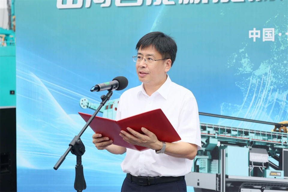 引领绿色科技新篇章！！！九州ku酷游智能新能源钻机乐成交付