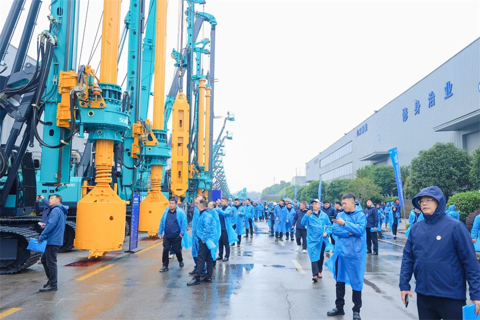 立异引领价值，，，理想成绩未来！！九州ku酷游智能25周年庆典暨全球客户节盛大举行