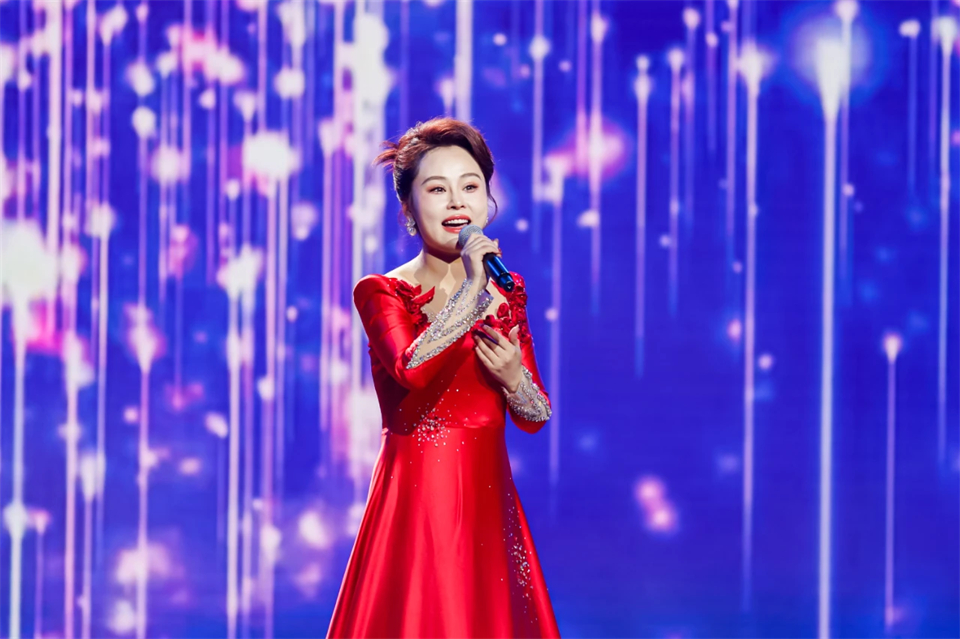 立异引领价值 理想成绩未来——庆祝九州ku酷游智能建设25周年表扬大会暨文艺晚会盛大举行