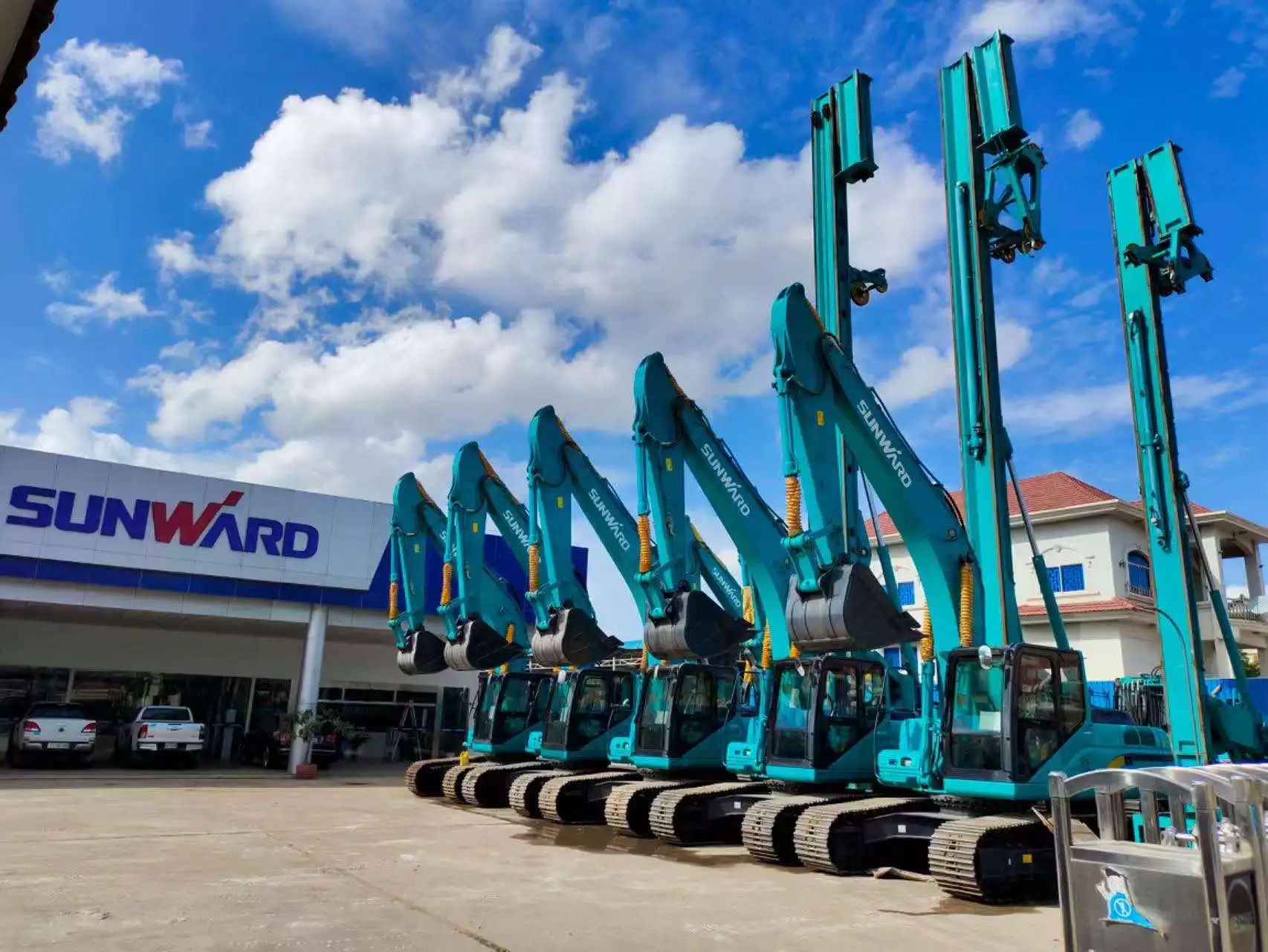 广州工控集团党委书记、、董事长景广军率队考察九州ku酷游智能柬埔寨子公司