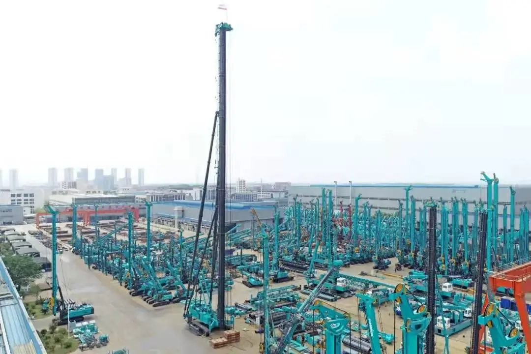 九州ku酷游智能高端工程装备智能工厂项目荣获“2024年度中国智能制造最佳应用实践案例”