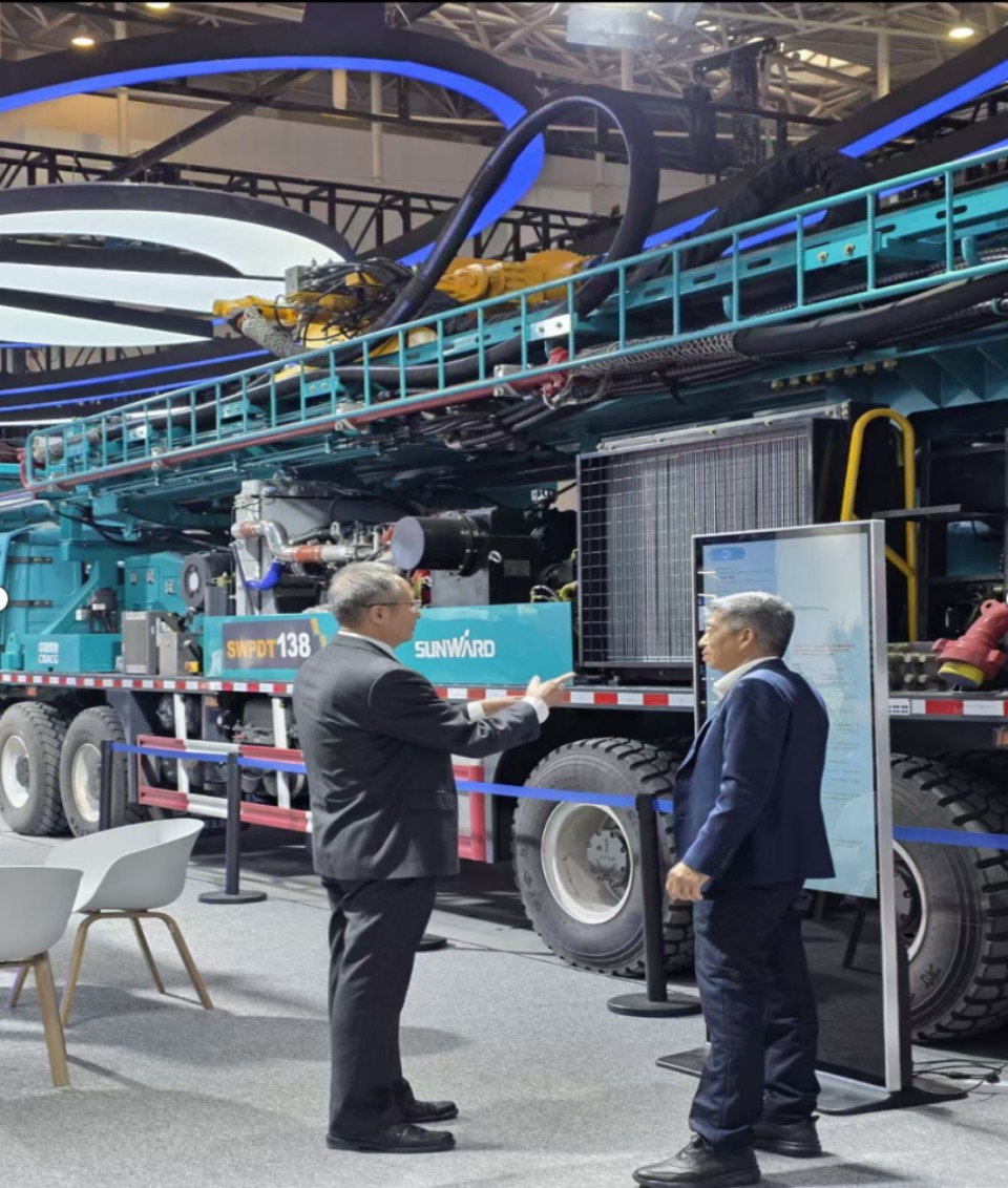 九州ku酷游智能携手“战略相助同伴”中国煤炭地质总局精彩亮相2025中国国际矿业大会